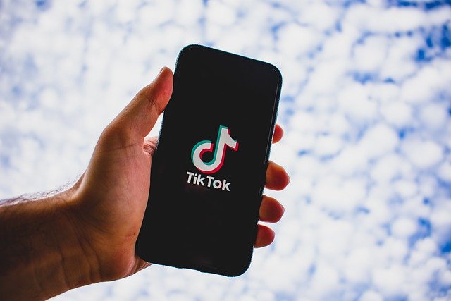 Hành trình mua hàng độc đáo của người dùng trên Tiktok