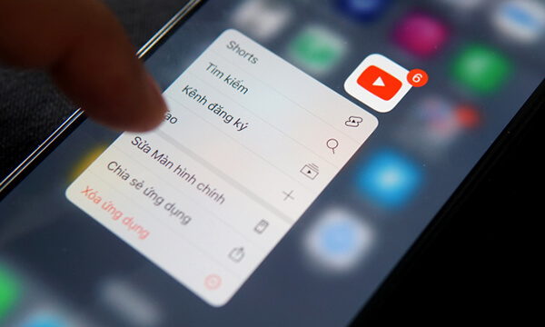 YouTube hạn chế tính năng kiếm tiền từ các nội dung không phù hợp